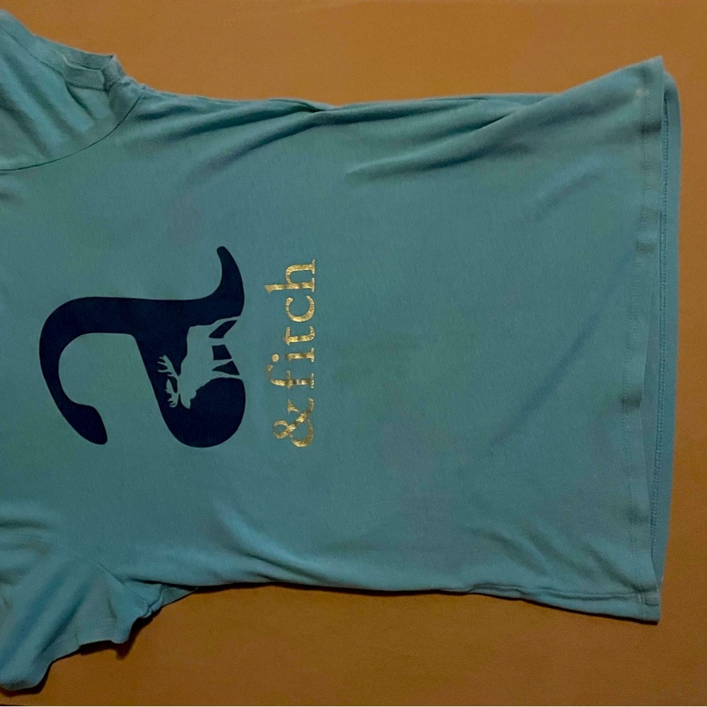 A&fitch girls t-shirt